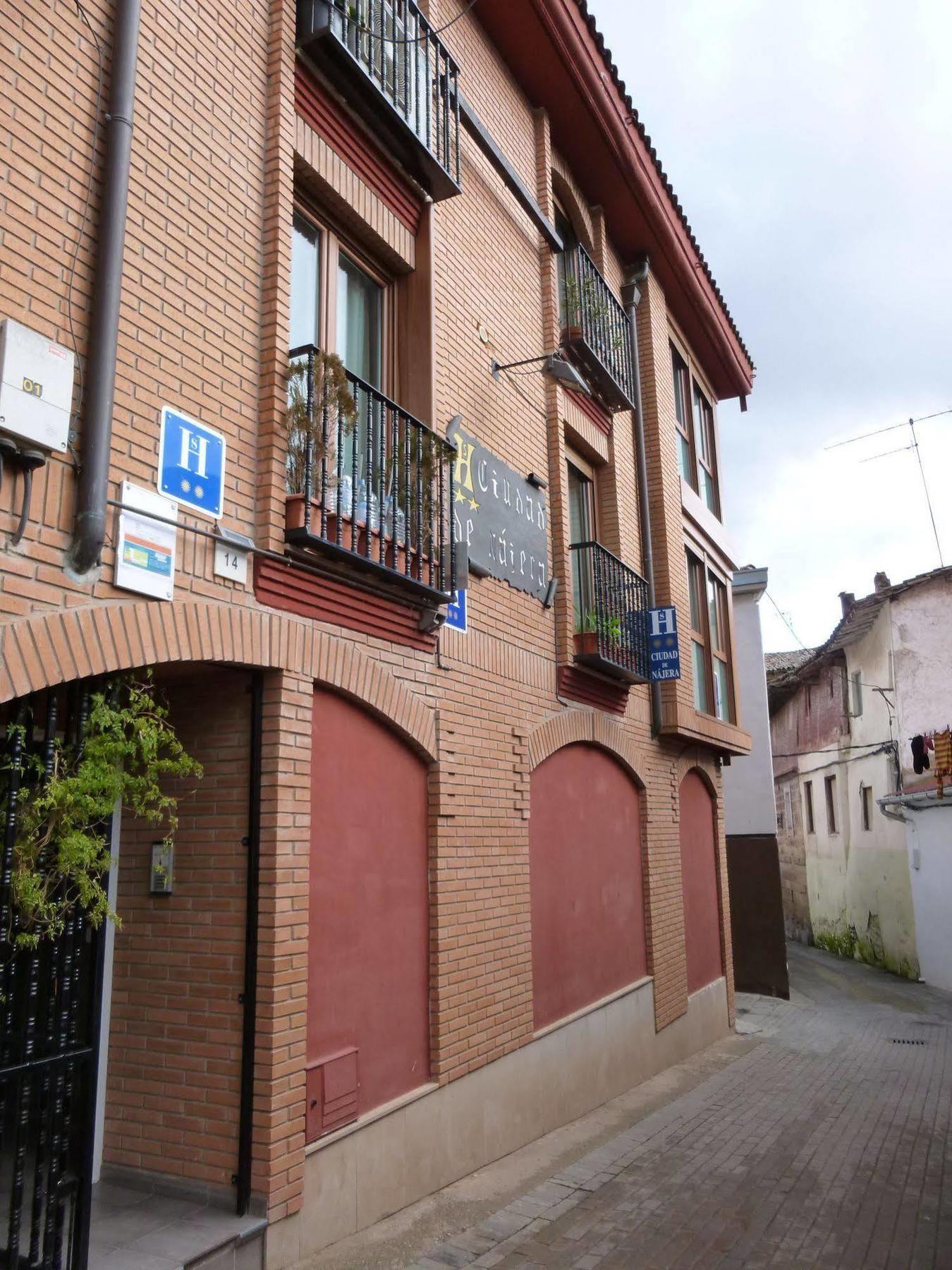 Hostal Ciudad De 나헤라 외부 사진