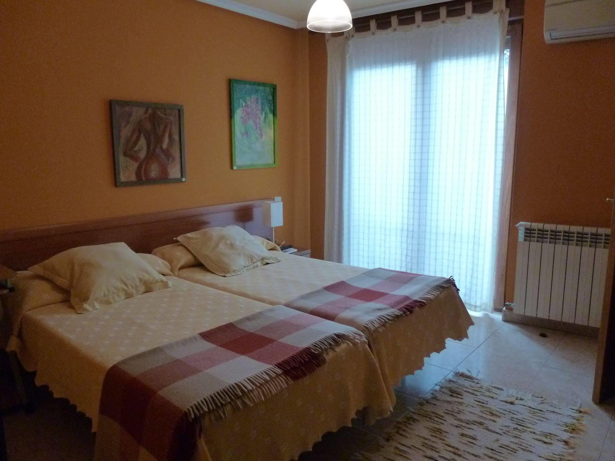 Hostal Ciudad De 나헤라 외부 사진